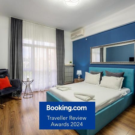 Metropole Apartments Studio City Bukares Bagian luar foto